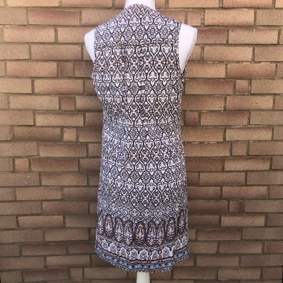 Hope & Harlow Sleeveless Boho Print Dress - Picture 4 of 10